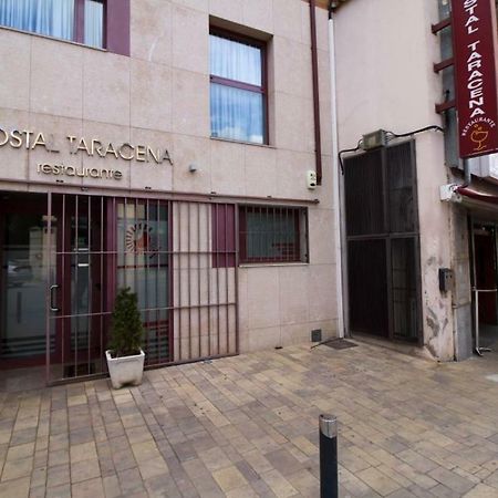 Hostal Restaurante Taracena Yunquera de Henares Buitenkant foto